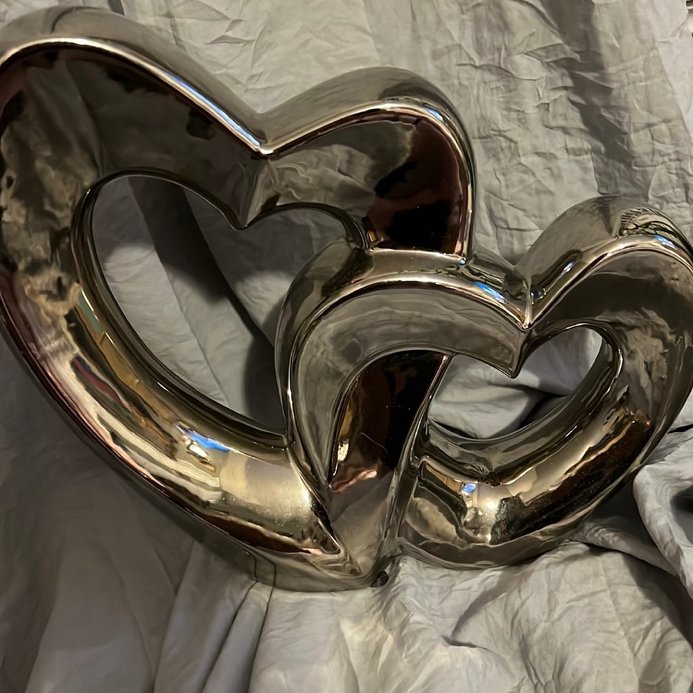 Double heart decor